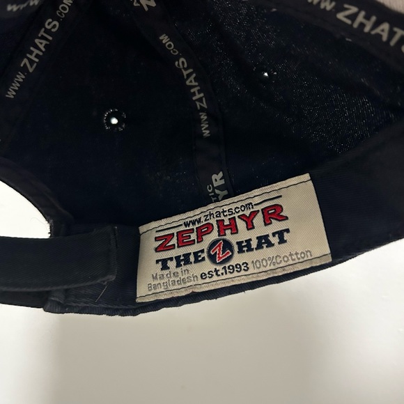 Winnipeg Jets Hat - Picture 4 of 4